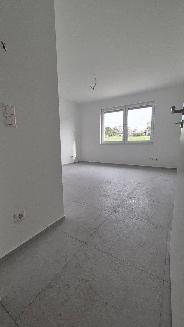 Prenájom bytu 3-izbový 90 m², Aglasterhausen, Bádensko-Wurttembersko Prenájom bytu 3-izbový 90 m², Aglasterhausen, Bádensko-Wurttembersko