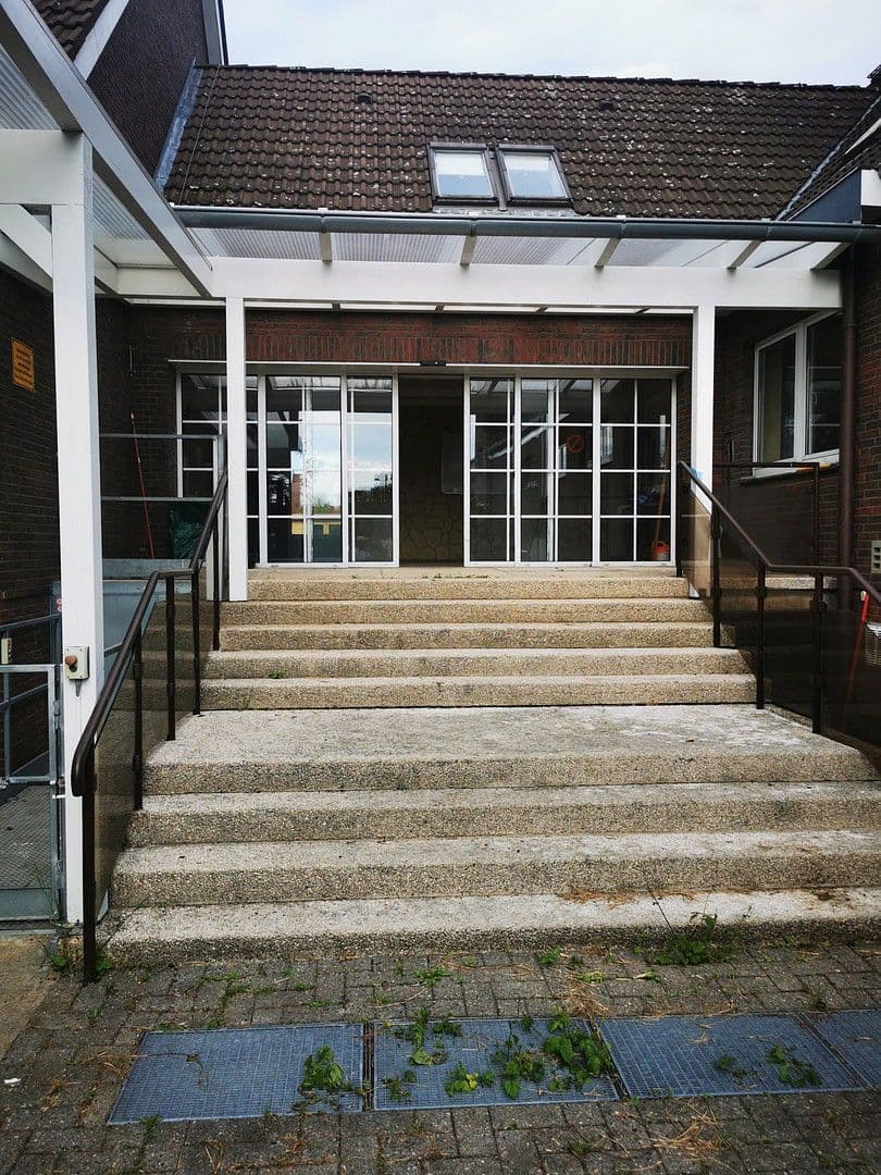 Predaj domu 1.350 m², pozemek 5.045 m², Auf der Loge 7, Wedemark, Dolné Sasko Predaj domu 1.350 m², pozemek 5.045 m², Auf der Loge 7, Wedemark, Dolné Sasko