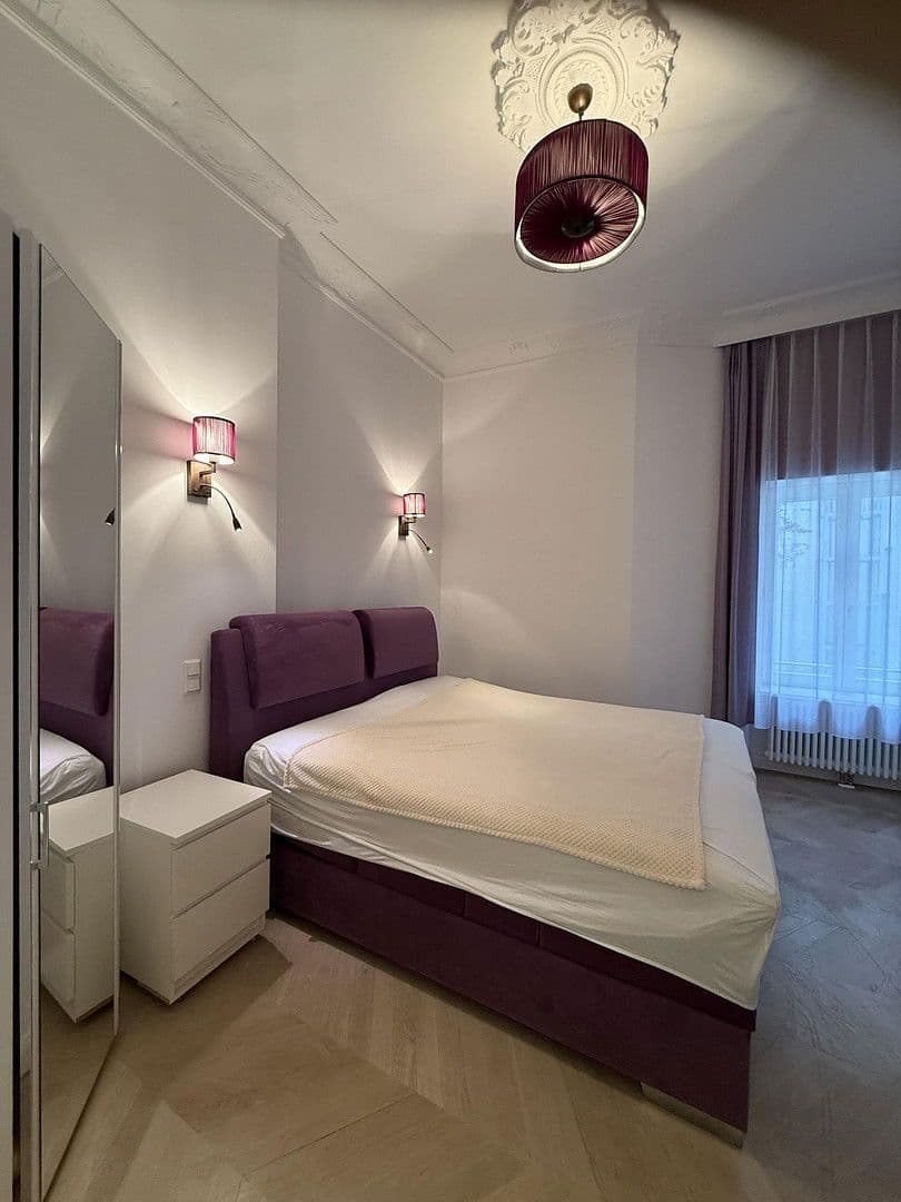 Prenájom bytu 3-izbový 103 m², Berlin, Berlín Prenájom bytu 3-izbový 103 m², Berlin, Berlín