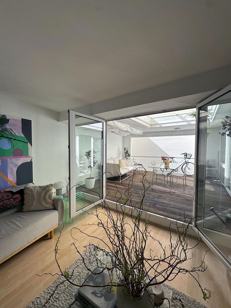 Prenájom bytu 4-izbový 166 m², Grafenberger Allee 91, Düsseldorf, Severné Porýnie - Westfálsko Prenájom bytu 4-izbový 166 m², Grafenberger Allee 91, Düsseldorf, Severné Porýnie - Westfálsko