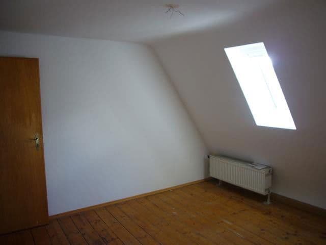 Prenájom bytu 5-izbový 120 m², Rodalben, Porýnie-Falcko Prenájom bytu 5-izbový 120 m², Rodalben, Porýnie-Falcko