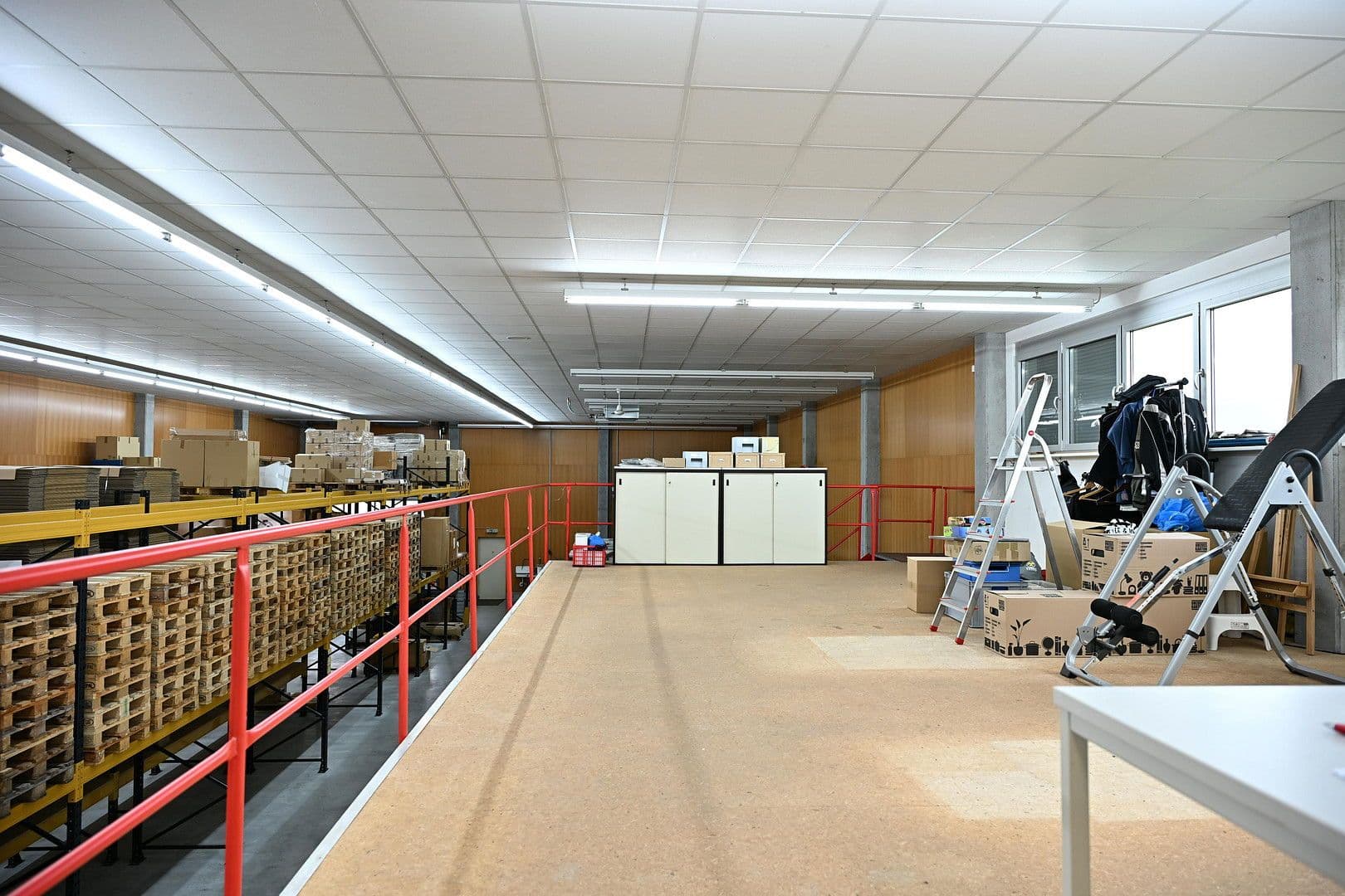 Predaj nebytového priestoru 5.000 m², Bad Säckingen, Bádensko-Wurttembersko Predaj nebytového priestoru 5.000 m², Bad Säckingen, Bádensko-Wurttembersko