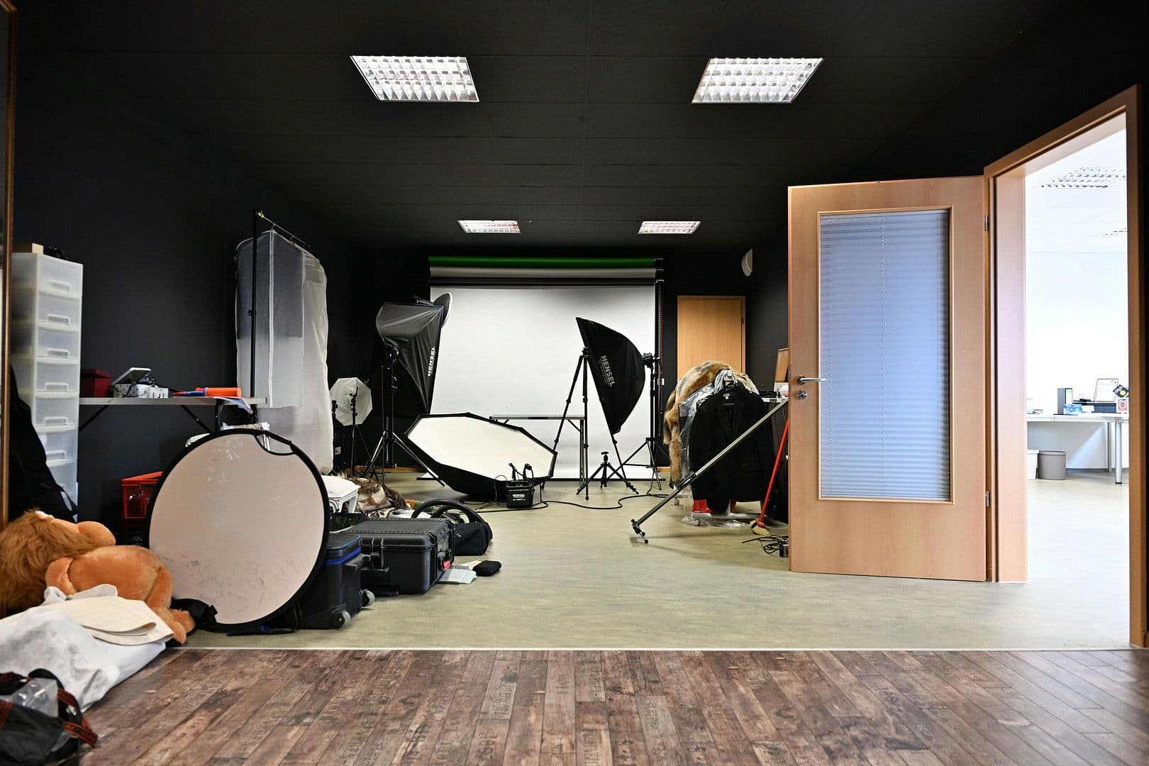 Predaj nebytového priestoru 5.000 m², Bad Säckingen, Bádensko-Wurttembersko Predaj nebytového priestoru 5.000 m², Bad Säckingen, Bádensko-Wurttembersko