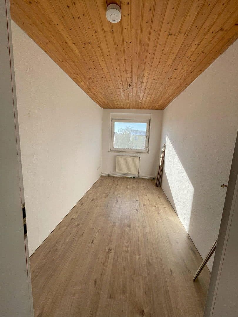 Prenájom bytu 5-izbový 136 m², Bahnhofstr. 34, Helmstedt, Dolné Sasko Prenájom bytu 5-izbový 136 m², Bahnhofstr. 34, Helmstedt, Dolné Sasko
