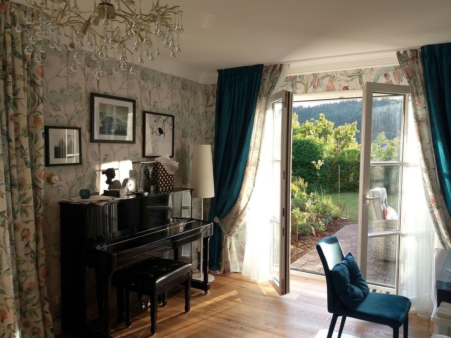 Predaj domu 188 m², pozemek 1.233 m², Densborn, Porýnie-Falcko Predaj domu 188 m², pozemek 1.233 m², Densborn, Porýnie-Falcko