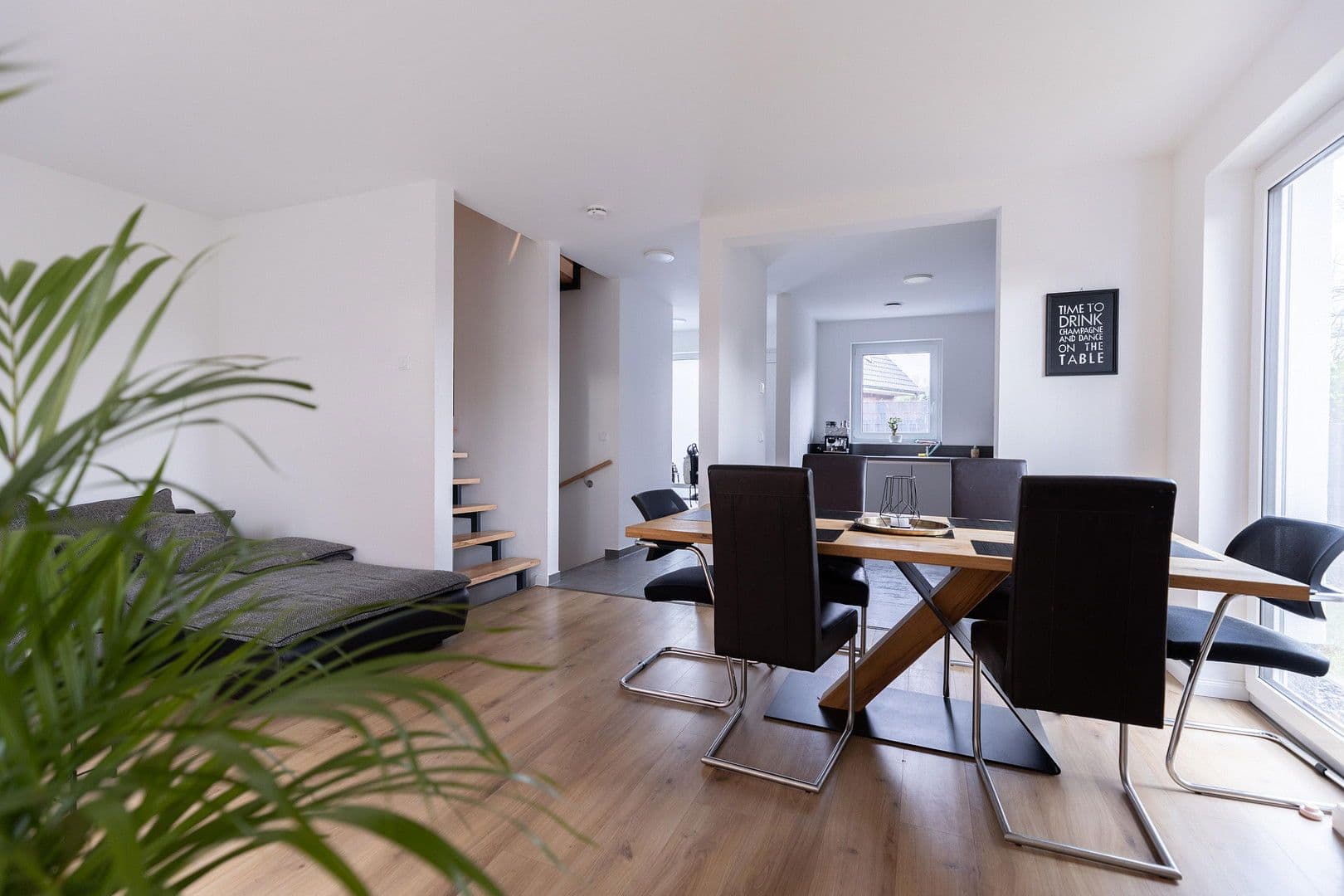 Predaj domu 122 m², pozemek 142 m², Reembusch 69, Hamburg, Hamburg Predaj domu 122 m², pozemek 142 m², Reembusch 69, Hamburg, Hamburg