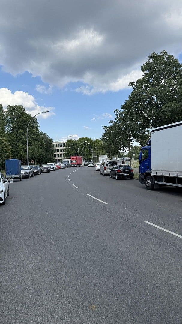 Prenájom garáže, Berlin, Berlín Prenájom garáže, Berlin, Berlín