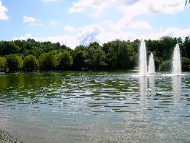 Prenájom bytu 2-izbový 80 m², München, Bavorsko Prenájom bytu 2-izbový 80 m², München, Bavorsko