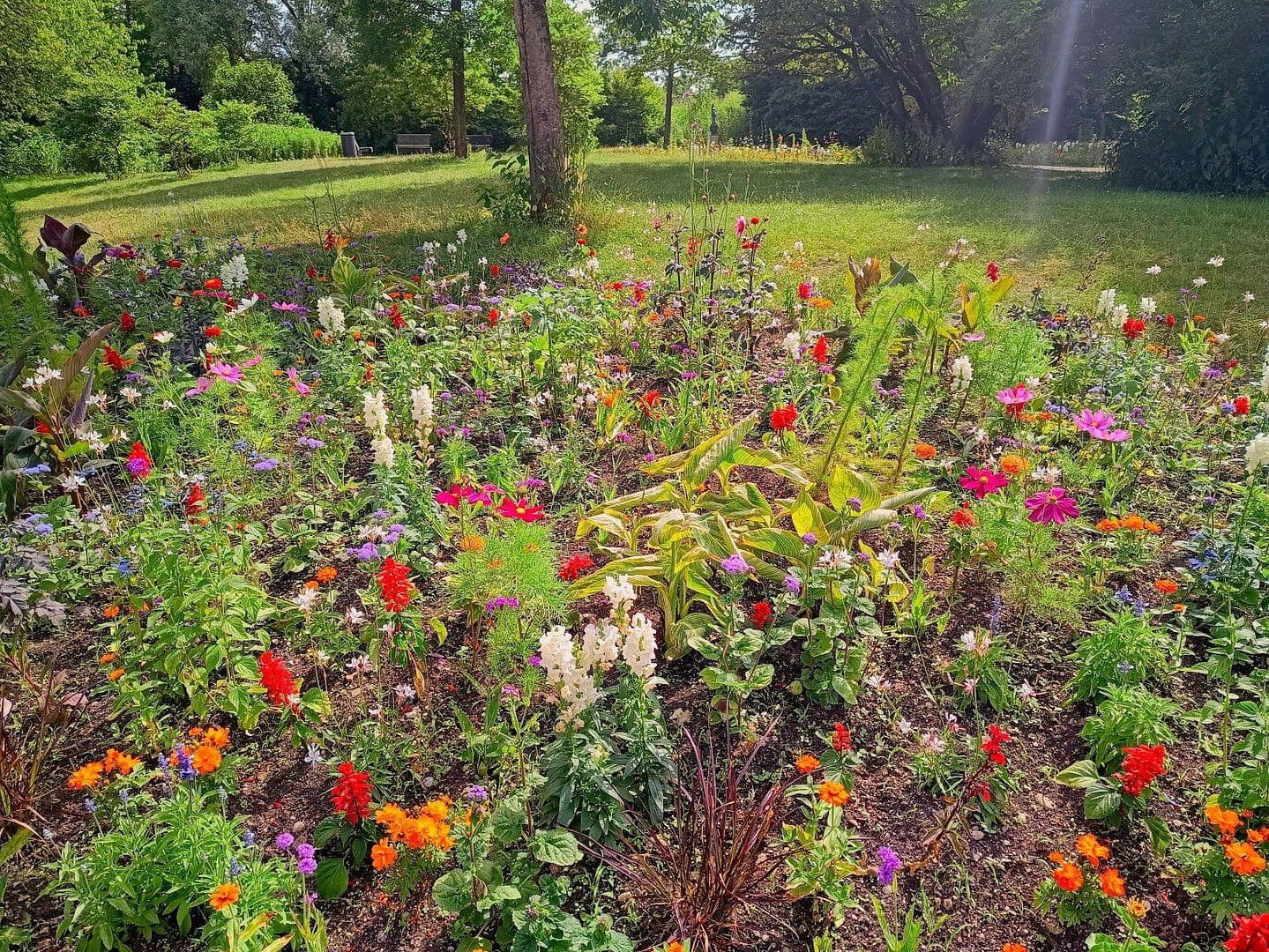 Prenájom bytu 2-izbový 80 m², München, Bavorsko Prenájom bytu 2-izbový 80 m², München, Bavorsko