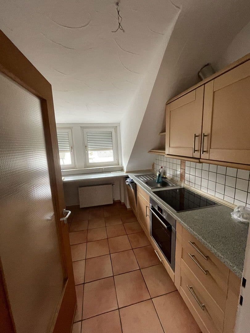 Prenájom bytu 4-izbový 80 m², Darmstadt, Hesensko Prenájom bytu 4-izbový 80 m², Darmstadt, Hesensko