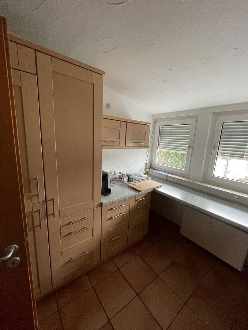 Prenájom bytu 4-izbový 80 m², Darmstadt, Hesensko Prenájom bytu 4-izbový 80 m², Darmstadt, Hesensko