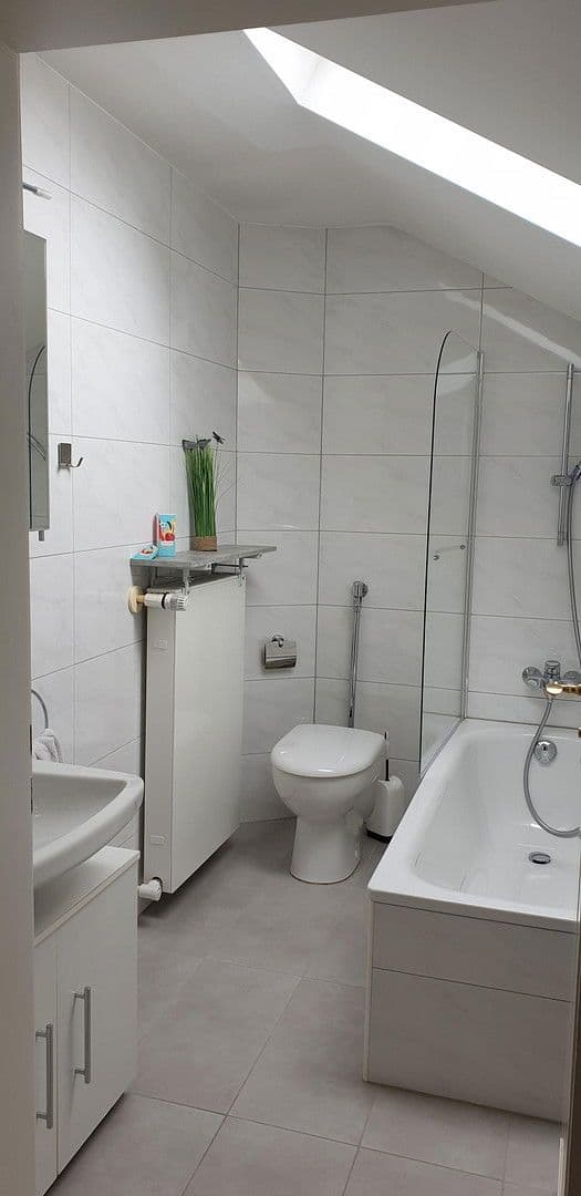 Prenájom domu 171 m², pozemek 250 m², Baldham, Bavorsko Prenájom domu 171 m², pozemek 250 m², Baldham, Bavorsko