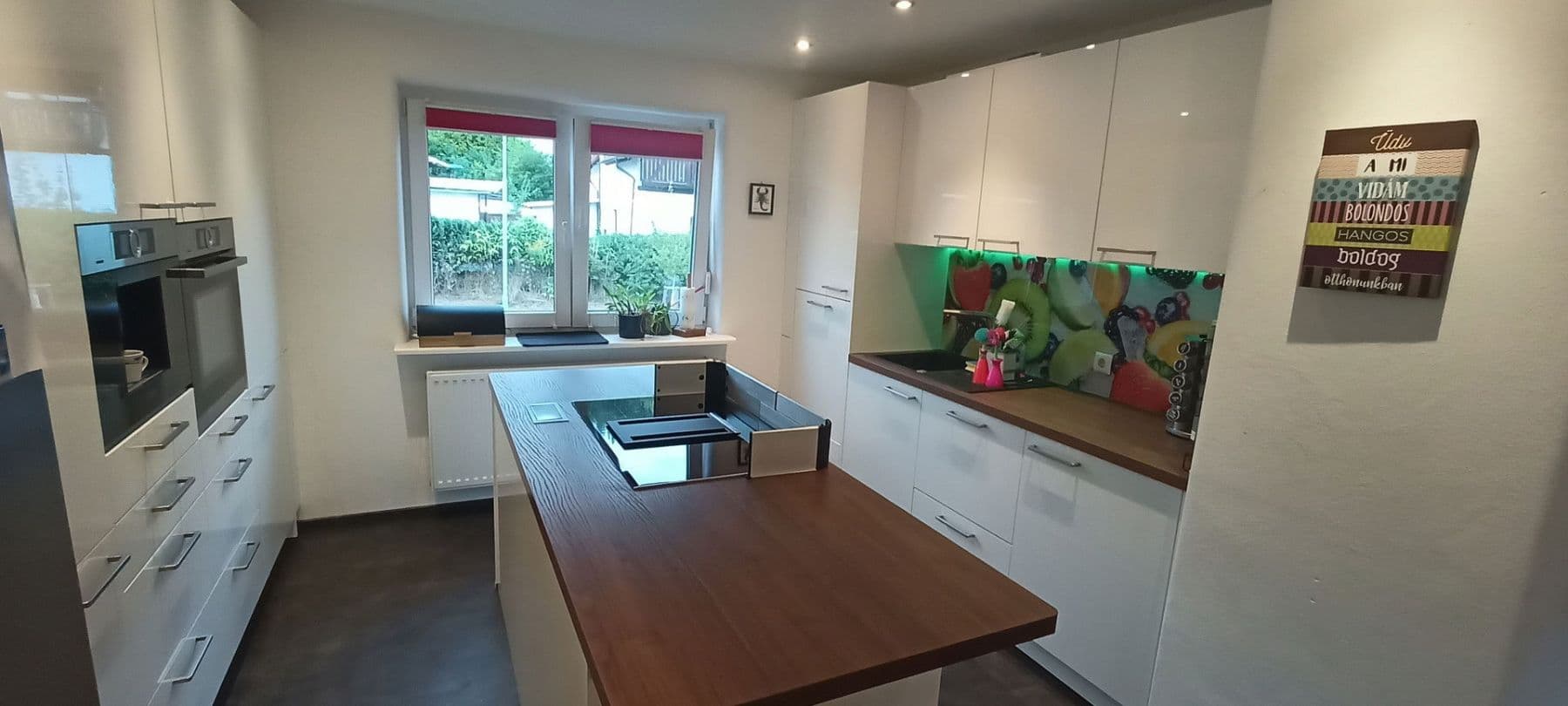 Predaj domu 159 m², pozemek 600 m², Hauptstraße 2, Busenberg, Porýnie-Falcko Predaj domu 159 m², pozemek 600 m², Hauptstraße 2, Busenberg, Porýnie-Falcko