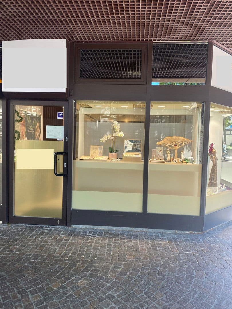 Predaj nebytového priestoru 93 m², Gaggenau, Bádensko-Wurttembersko Predaj nebytového priestoru 93 m², Gaggenau, Bádensko-Wurttembersko