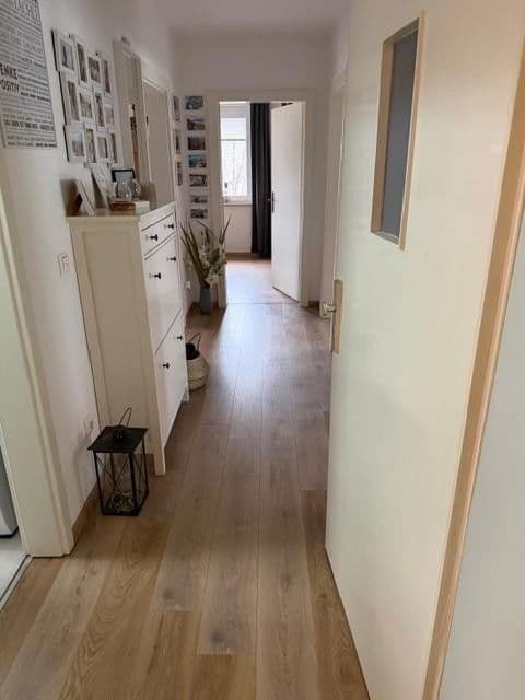 Prenájom bytu 3-izbový 76 m², Gärtnereiweg, Gehrden, Dolné Sasko Prenájom bytu 3-izbový 76 m², Gärtnereiweg, Gehrden, Dolné Sasko