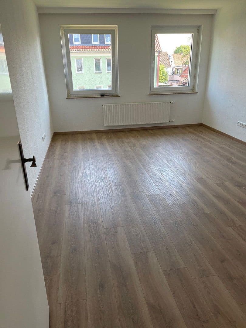 Prenájom bytu 3-izbový 76 m², Gärtnereiweg, Gehrden, Dolné Sasko Prenájom bytu 3-izbový 76 m², Gärtnereiweg, Gehrden, Dolné Sasko