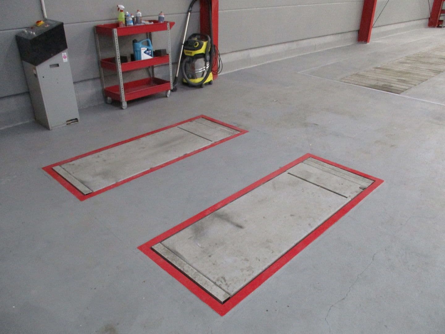 Prenájom nebytového priestoru 1.400 m², Berlin, Berlín Prenájom nebytového priestoru 1.400 m², Berlin, Berlín