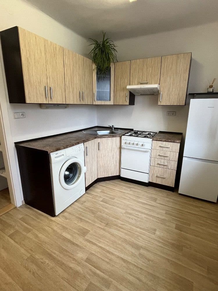 Predaj bytu 1-izbový 29 m², Kyjevská, Plzeň, Plzeňský kraj Predaj bytu 1-izbový 29 m², Kyjevská, Plzeň, Plzeňský kraj