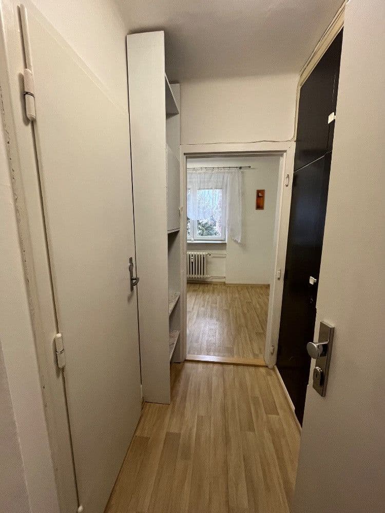 Predaj bytu 1-izbový 29 m², Kyjevská, Plzeň, Plzeňský kraj Predaj bytu 1-izbový 29 m², Kyjevská, Plzeň, Plzeňský kraj