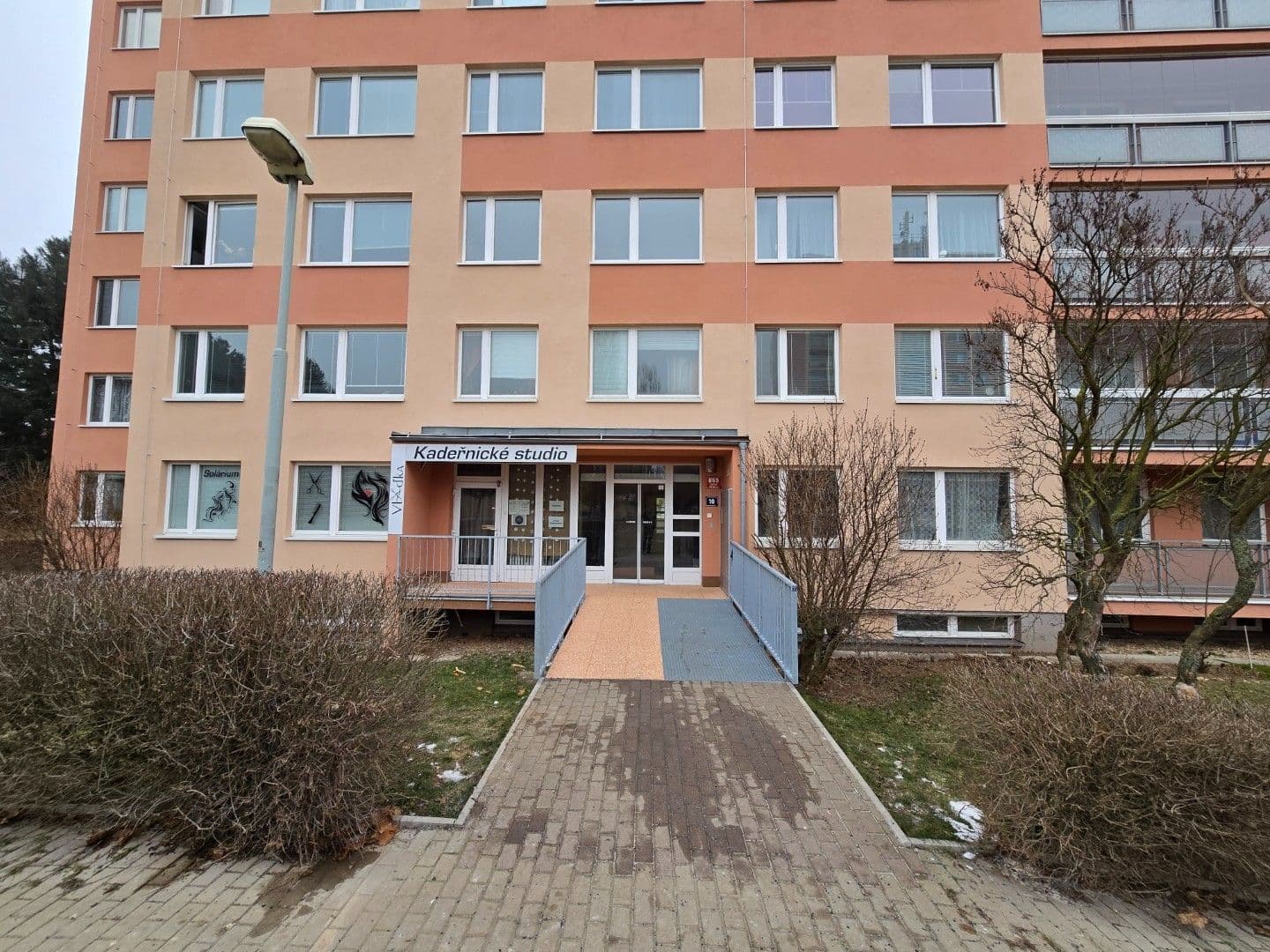 Prenájom bytu 2-izbový 43 m², Ciolkovského, Praha, Praha Prenájom bytu 2-izbový 43 m², Ciolkovského, Praha, Praha