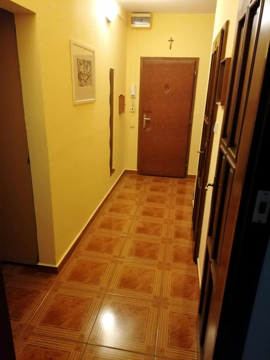 Predaj bytu 3-izbový 68 m², Dlouhá, Slavičín, Zlínský kraj Predaj bytu 3-izbový 68 m², Dlouhá, Slavičín, Zlínský kraj