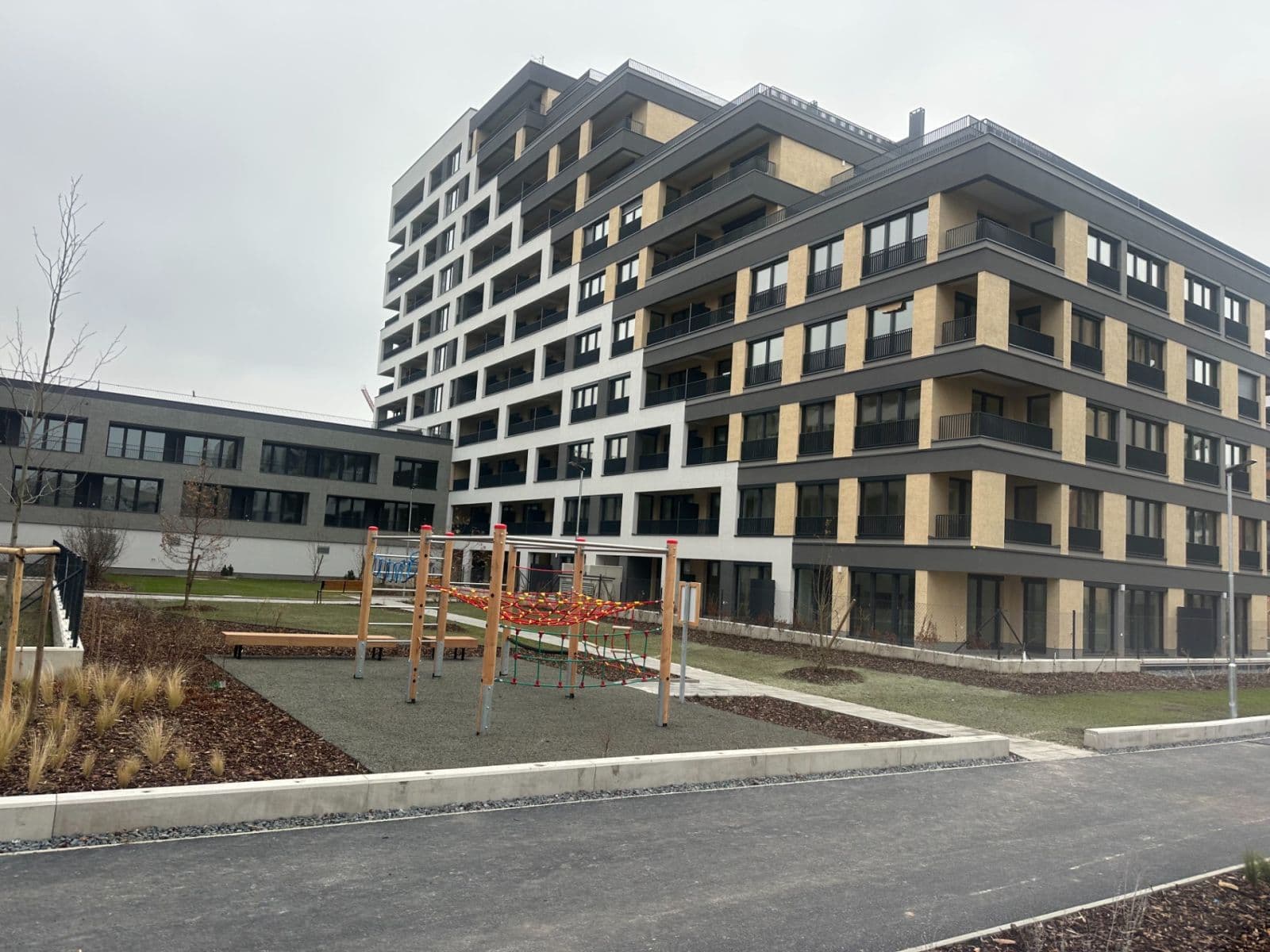 Prenájom bytu 3-izbový 78 m², U Elektry, Praha, Praha Prenájom bytu 3-izbový 78 m², U Elektry, Praha, Praha