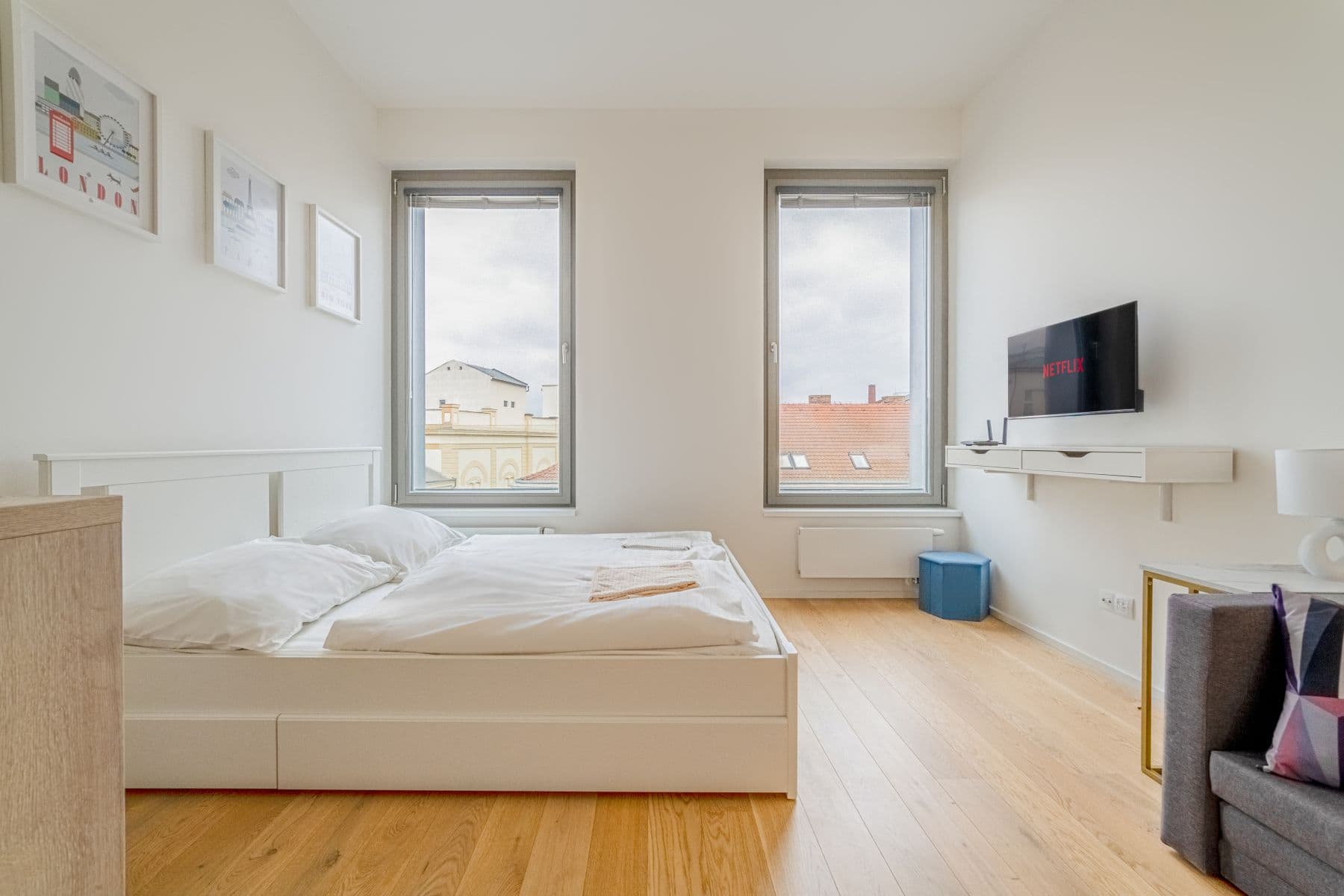 Prenájom bytu 35 m², Nádražní, Praha, Praha Prenájom bytu 35 m², Nádražní, Praha, Praha