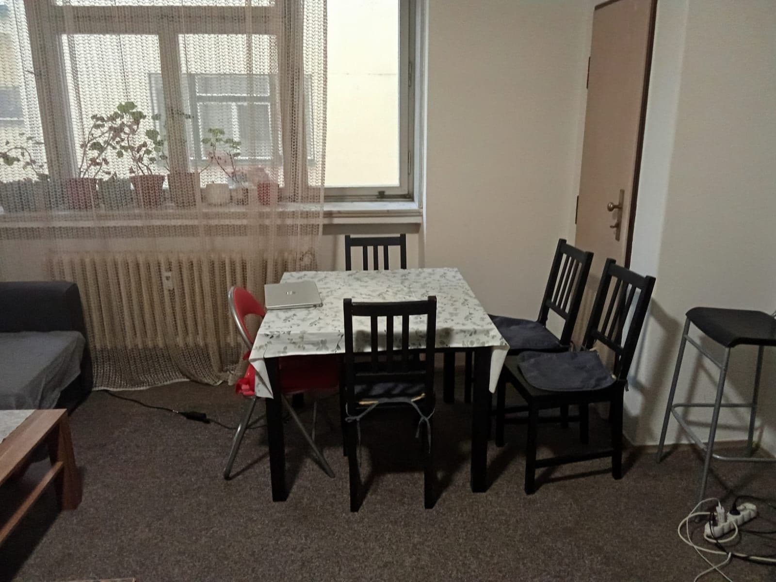 Prenájom bytu 2-izbový 67 m², Heřmanova, Praha, Praha Prenájom bytu 2-izbový 67 m², Heřmanova, Praha, Praha