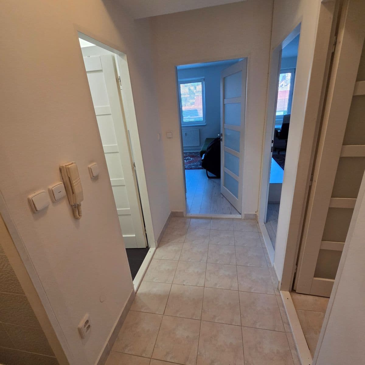 Prenájom bytu 2-izbový 56 m², V Újezdech, Brno, Jihomoravský kraj Prenájom bytu 2-izbový 56 m², V Újezdech, Brno, Jihomoravský kraj