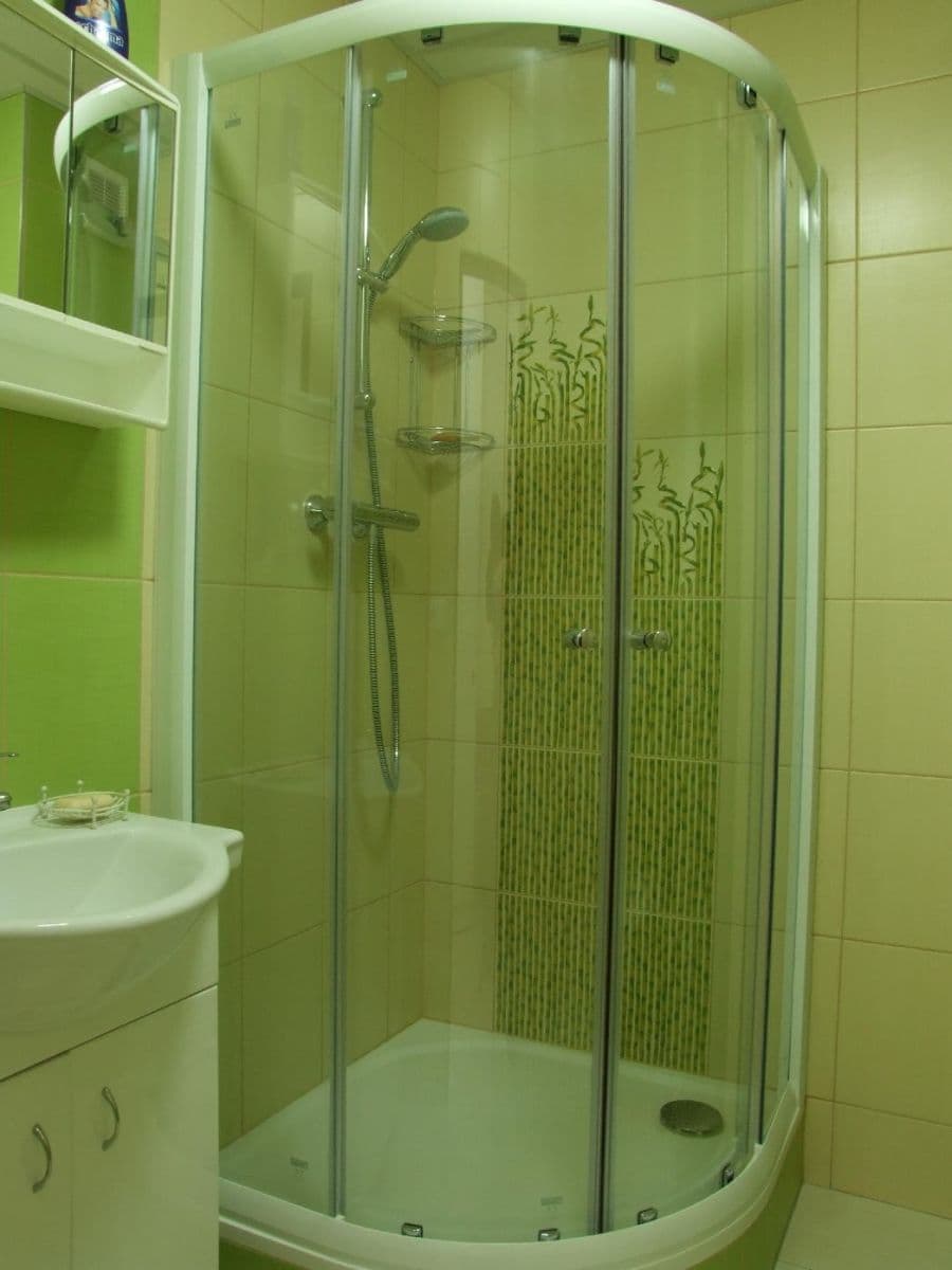 Prenájom bytu 2-izbový 44 m², sídl. Hůrka, Kralupy nad Vltavou, Středočeský kraj Prenájom bytu 2-izbový 44 m², sídl. Hůrka, Kralupy nad Vltavou, Středočeský kraj