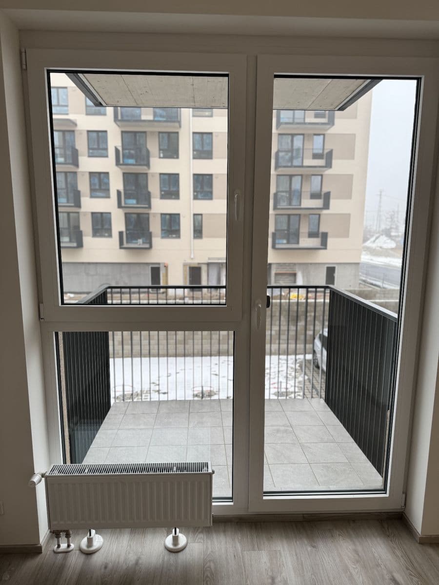 Prenájom bytu 1-izbový 38 m², Nádražní, Kralupy nad Vltavou, Středočeský kraj Prenájom bytu 1-izbový 38 m², Nádražní, Kralupy nad Vltavou, Středočeský kraj