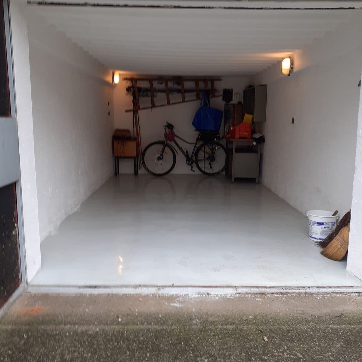 Prenájom garáže 16 m², Příkop, Brno, Jihomoravský kraj Prenájom garáže 16 m², Příkop, Brno, Jihomoravský kraj