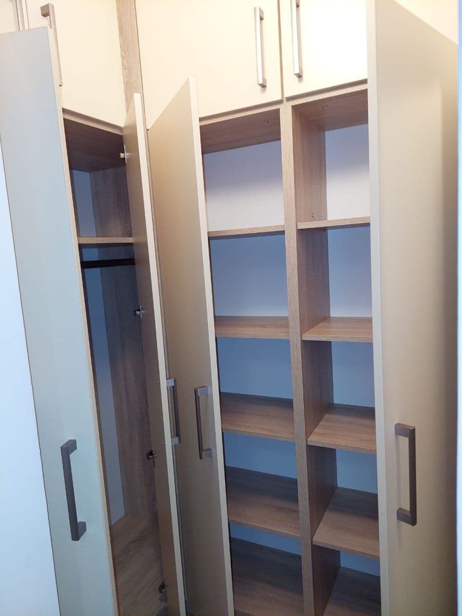 Prenájom bytu 1-izbový 29 m², Šalounova, Praha, Praha Prenájom bytu 1-izbový 29 m², Šalounova, Praha, Praha