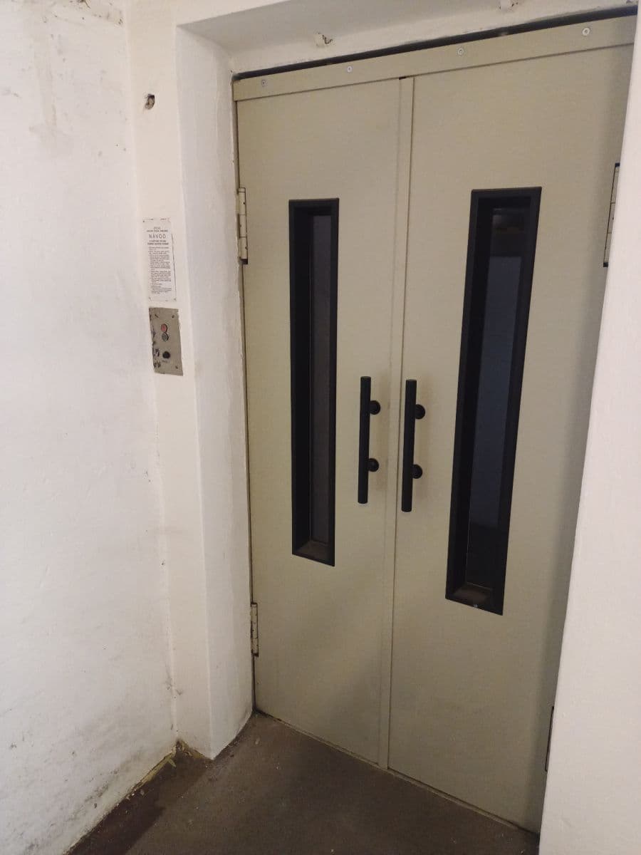 Prenájom nebytového priestoru 287 m², Vinohradská, Praha, Praha Prenájom nebytového priestoru 287 m², Vinohradská, Praha, Praha