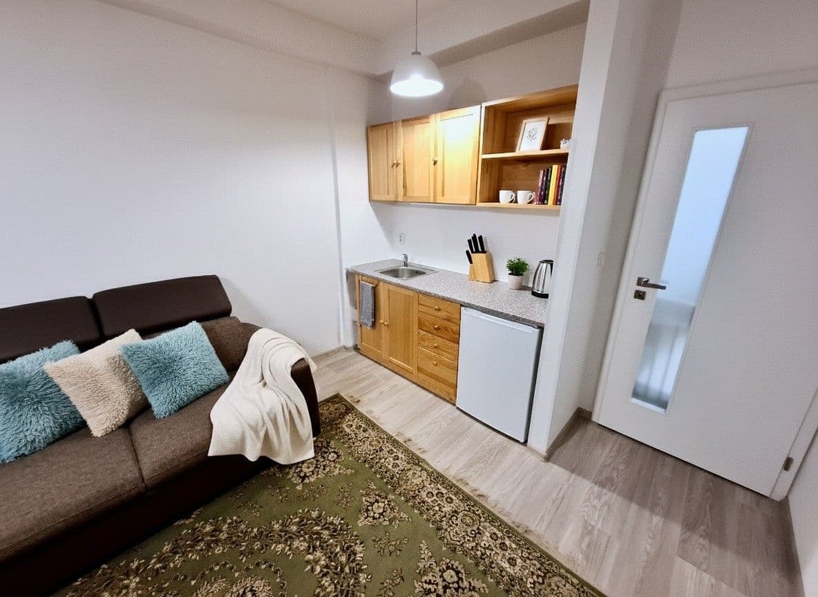 Prenájom bytu 4-izbový 118 m², U Homolky, Praha, Praha Prenájom bytu 4-izbový 118 m², U Homolky, Praha, Praha