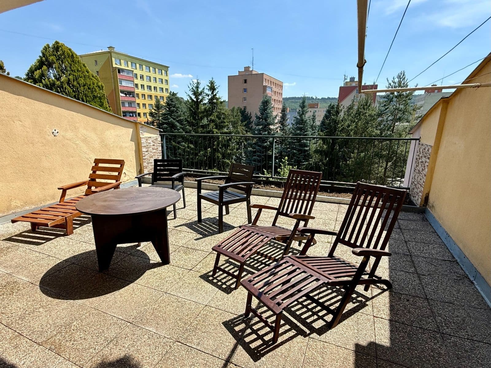 Prenájom bytu 4-izbový 118 m², U Homolky, Praha, Praha Prenájom bytu 4-izbový 118 m², U Homolky, Praha, Praha
