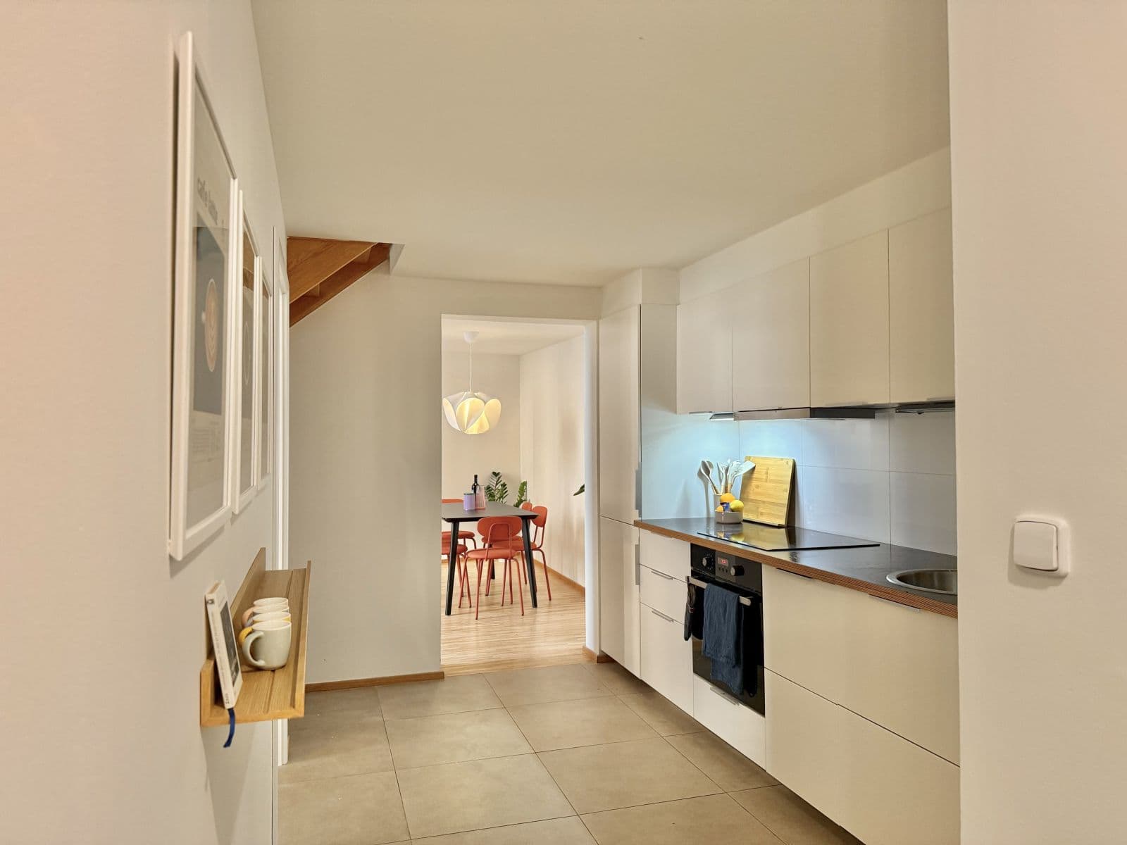 Prenájom bytu 90 m², Milíčova, Praha, Praha Prenájom bytu 90 m², Milíčova, Praha, Praha