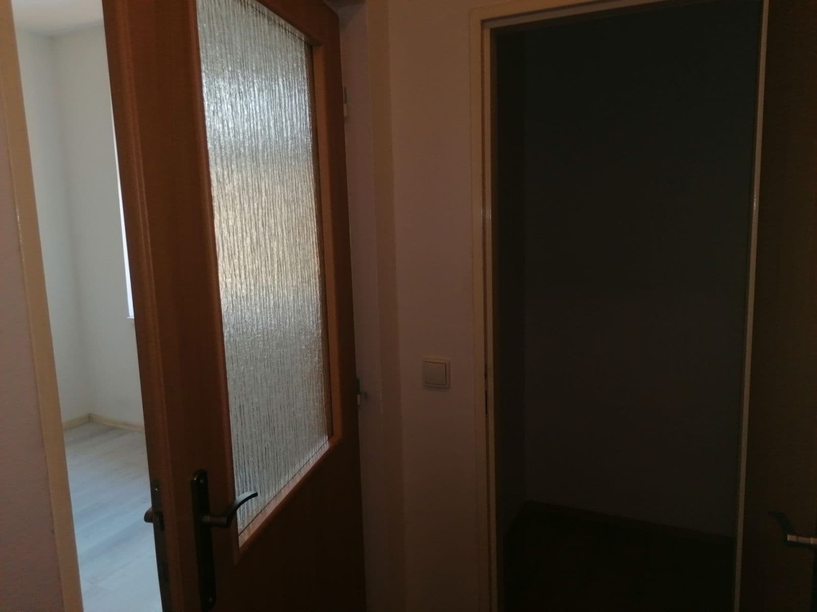 Prenájom bytu 2-izbový 37 m², Plzeňská, Beroun, Středočeský kraj Prenájom bytu 2-izbový 37 m², Plzeňská, Beroun, Středočeský kraj