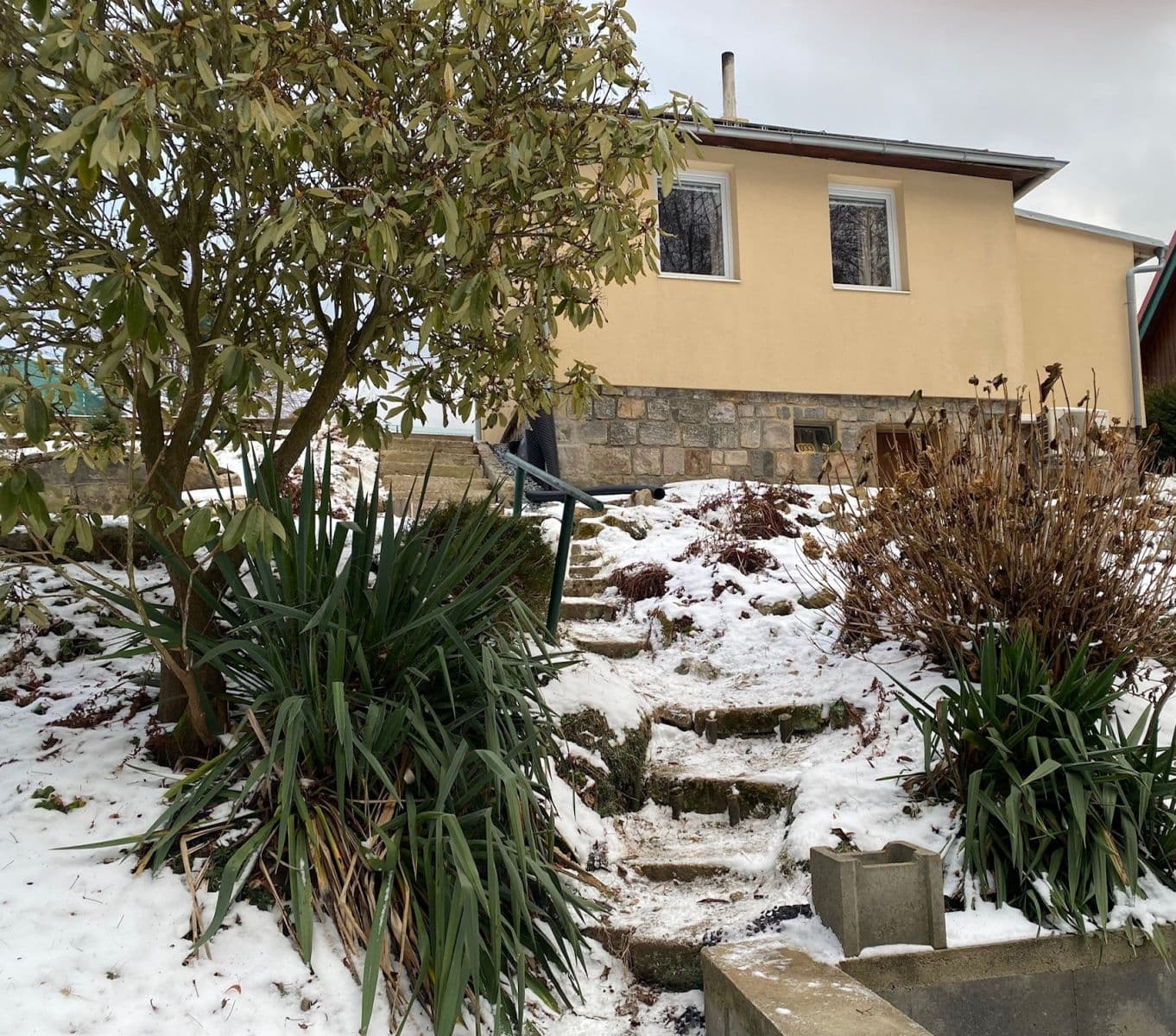 Predaj rekreačného objektu 35 m², pozemek 324 m², Struhařov, Středočeský kraj Predaj rekreačného objektu 35 m², pozemek 324 m², Struhařov, Středočeský kraj