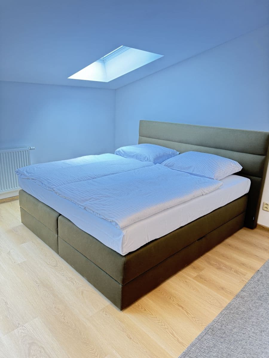 Prenájom bytu 34 m², Zbraslavská, Praha, Praha Prenájom bytu 34 m², Zbraslavská, Praha, Praha