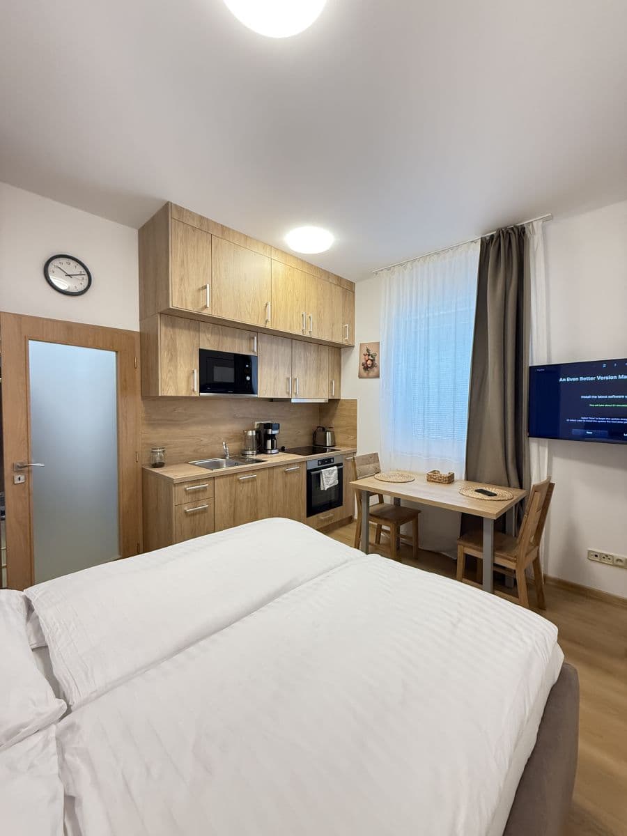 Prenájom bytu 21 m², Zbraslavská, Praha, Praha Prenájom bytu 21 m², Zbraslavská, Praha, Praha