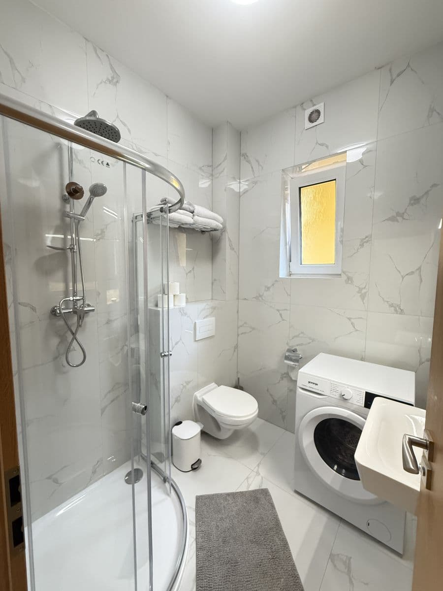 Prenájom bytu 21 m², Zbraslavská, Praha, Praha Prenájom bytu 21 m², Zbraslavská, Praha, Praha