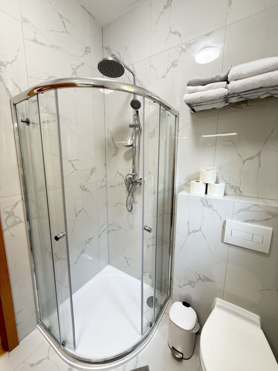 Prenájom bytu 21 m², Zbraslavská, Praha, Praha Prenájom bytu 21 m², Zbraslavská, Praha, Praha