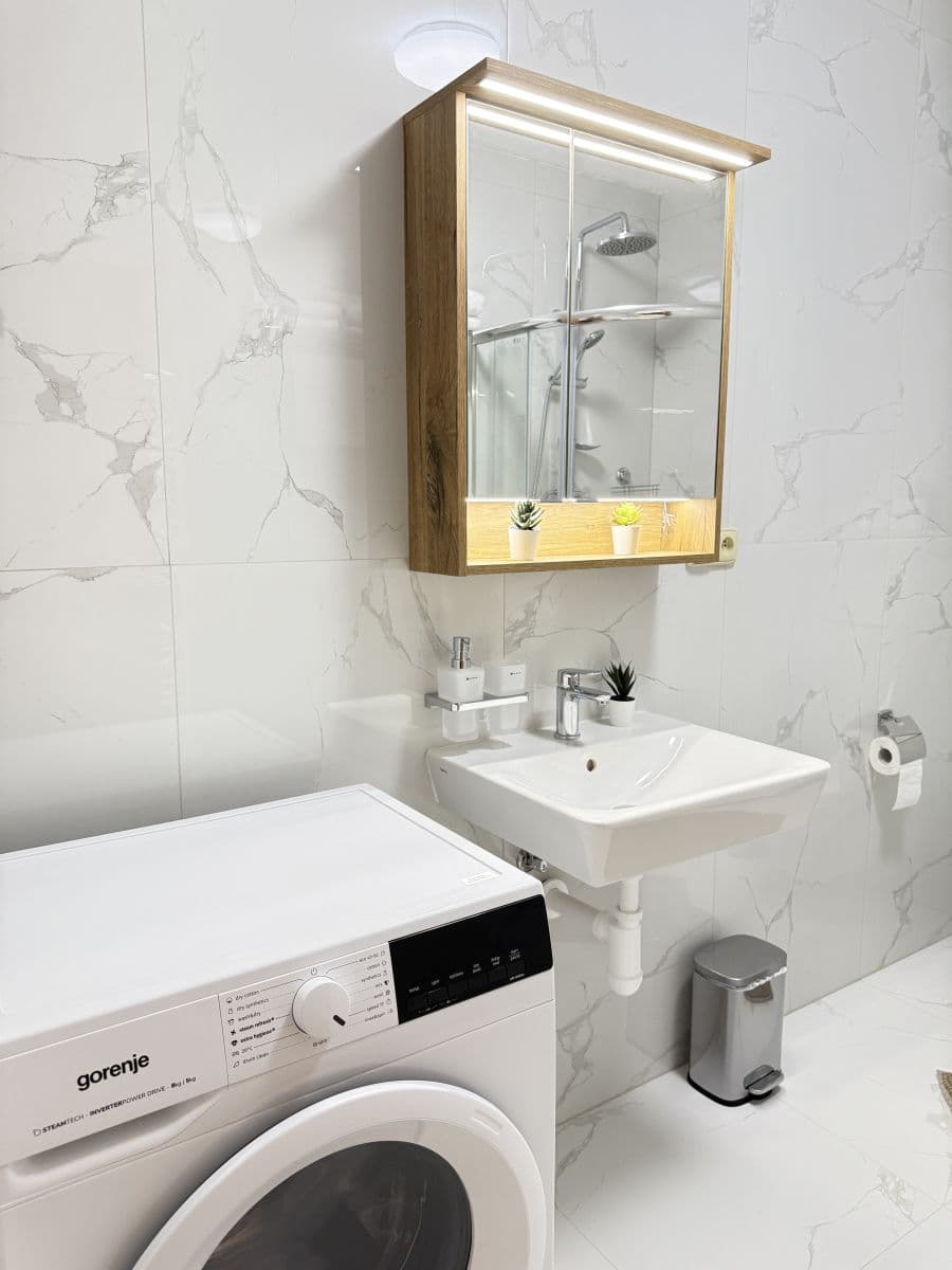 Prenájom bytu 24 m², Zbraslavská, Praha, Praha Prenájom bytu 24 m², Zbraslavská, Praha, Praha