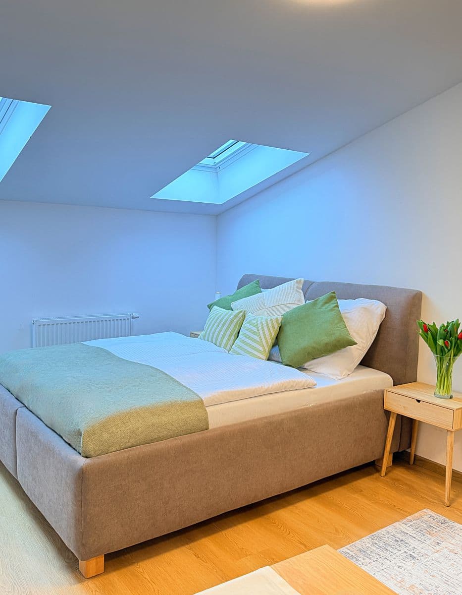 Prenájom bytu 24 m², Zbraslavská, Praha, Praha Prenájom bytu 24 m², Zbraslavská, Praha, Praha