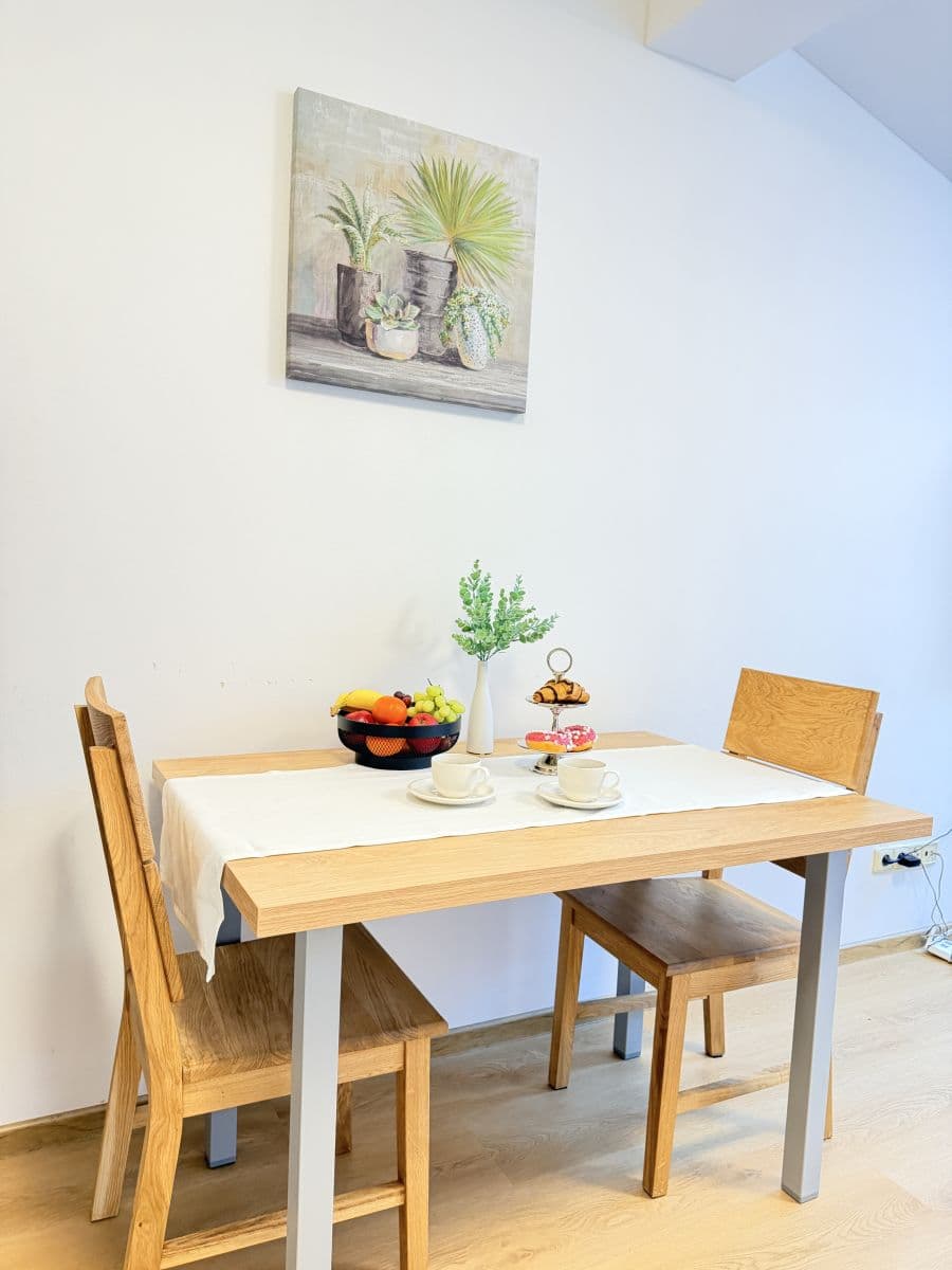 Prenájom bytu 24 m², Zbraslavská, Praha, Praha Prenájom bytu 24 m², Zbraslavská, Praha, Praha