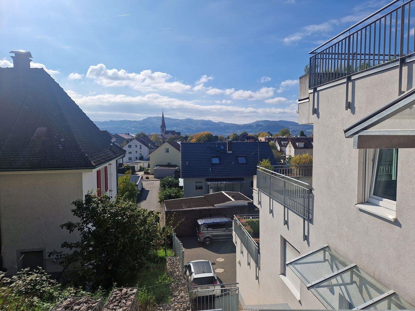 Prenájom bytu 4-izbový 155 m², Grenzach-Wyhlen, Bádensko-Wurttembersko Prenájom bytu 4-izbový 155 m², Grenzach-Wyhlen, Bádensko-Wurttembersko