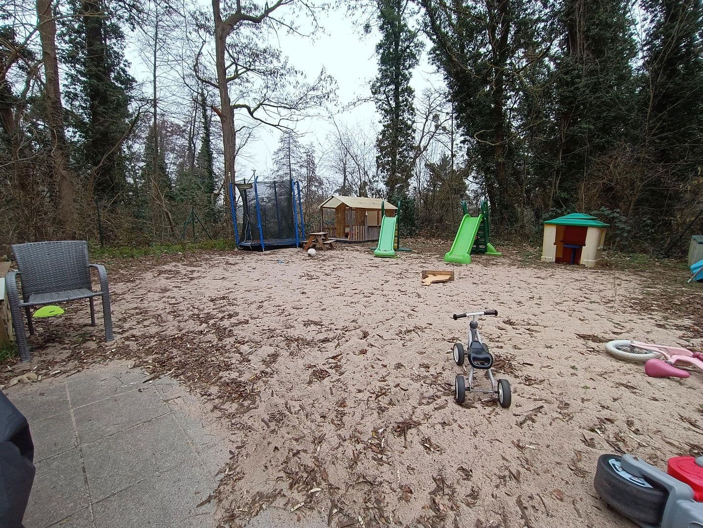 Predaj bytu 3-izbový 90 m², Rheinstetten, Bádensko-Wurttembersko Predaj bytu 3-izbový 90 m², Rheinstetten, Bádensko-Wurttembersko