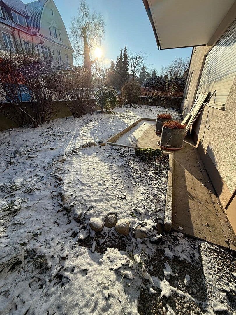 Prenájom bytu 4-izbový 91 m², Nürnberg, Bavorsko Prenájom bytu 4-izbový 91 m², Nürnberg, Bavorsko