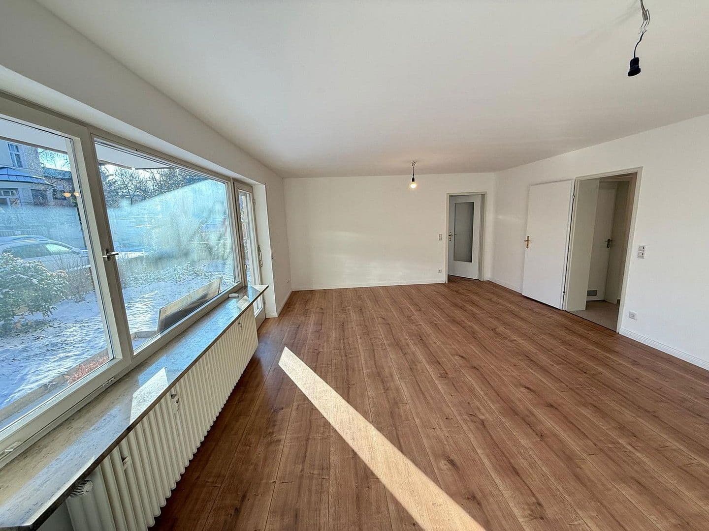 Prenájom bytu 4-izbový 91 m², Nürnberg, Bavorsko Prenájom bytu 4-izbový 91 m², Nürnberg, Bavorsko